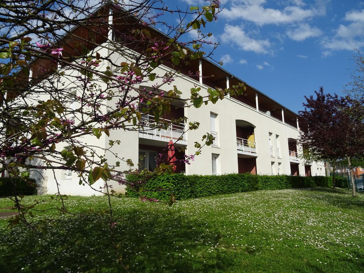 Domitys Le Village Vierzon Buitenkant foto