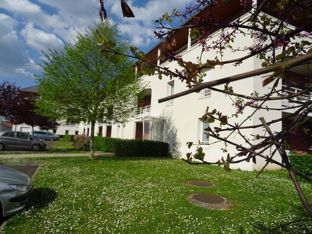 Domitys Le Village Vierzon Buitenkant foto